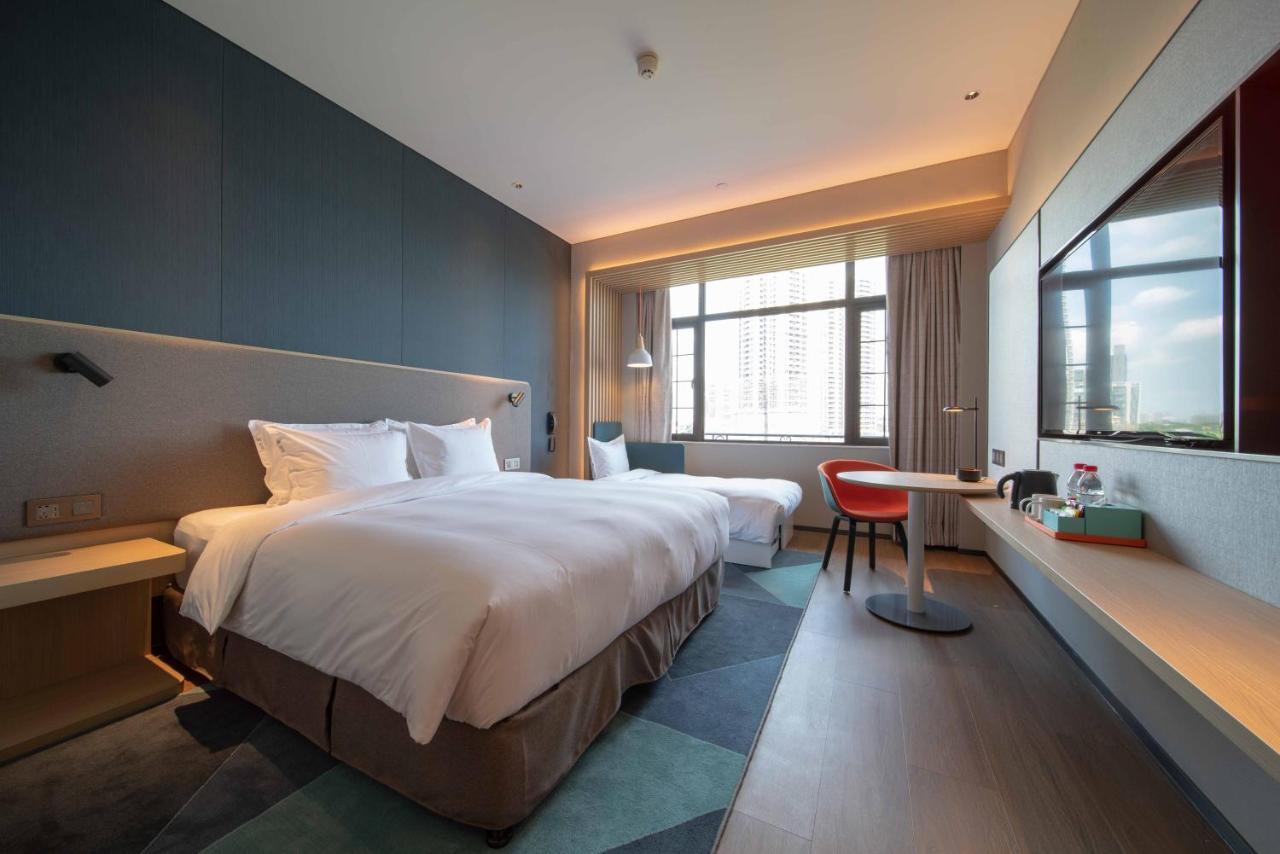 Holiday Inn Express Guangzhou Panyu, An Ihg Hotel Экстерьер фото